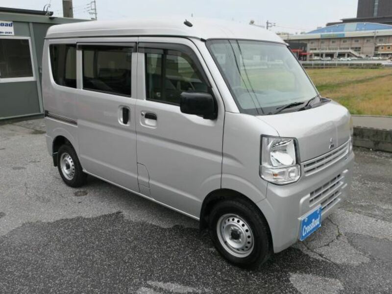 MINICAB VAN