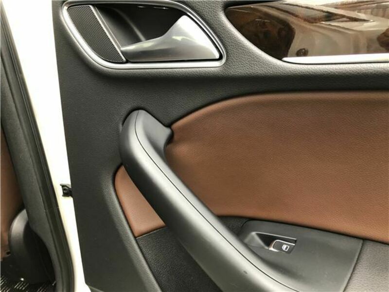 Q3