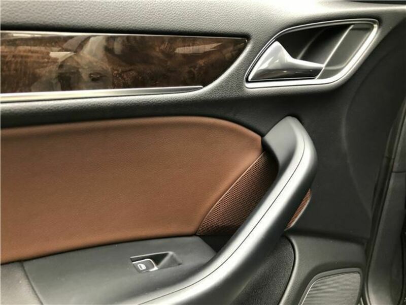 Q3