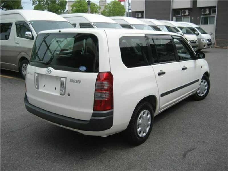 SUCCEED VAN