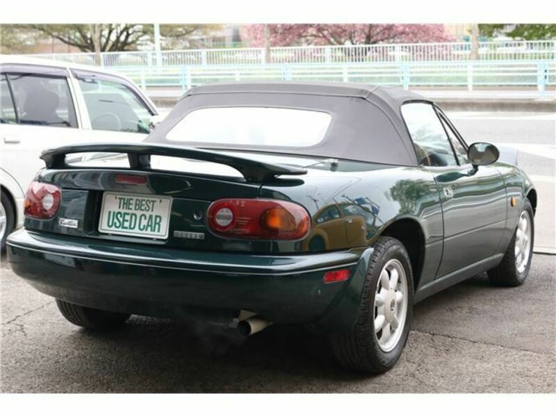 EUNOS ROADSTER
