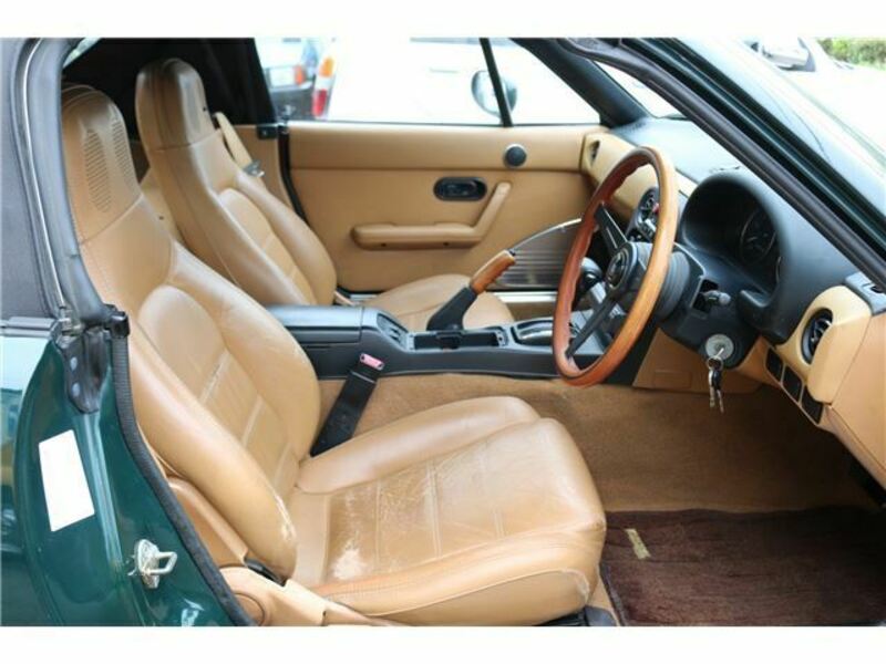 EUNOS ROADSTER