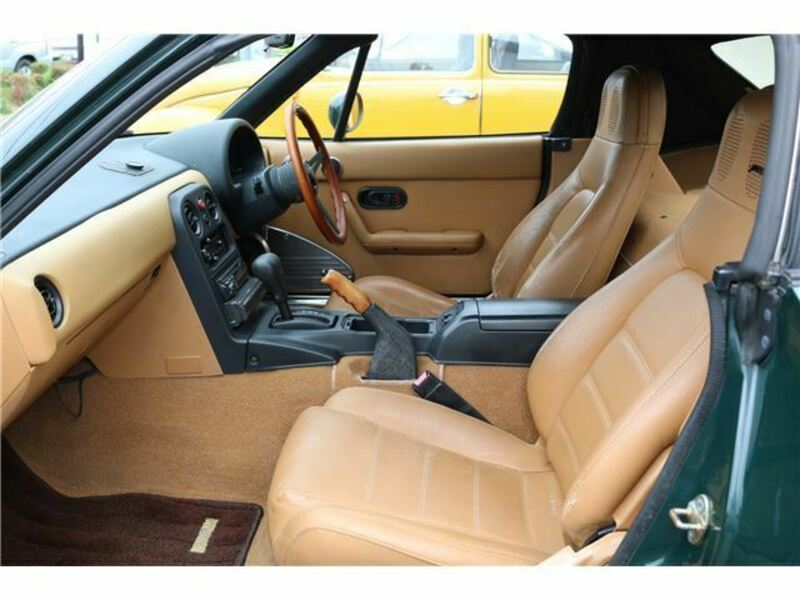 EUNOS ROADSTER