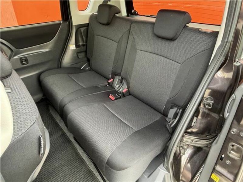 DELICA D2