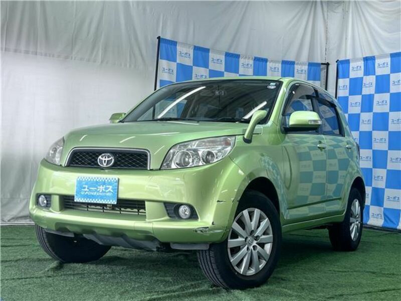 TOYOTA　RUSH
