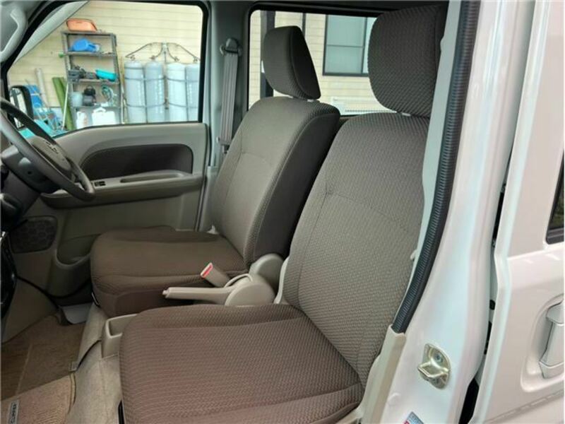 CLIPPER VAN