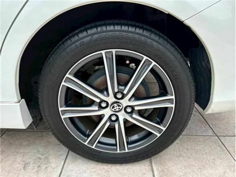 COROLLA FIELDER