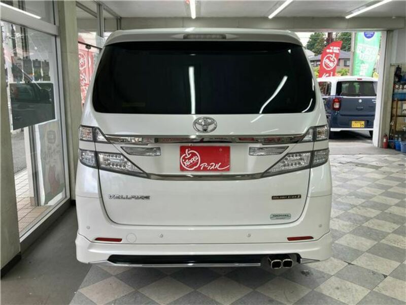 VELLFIRE