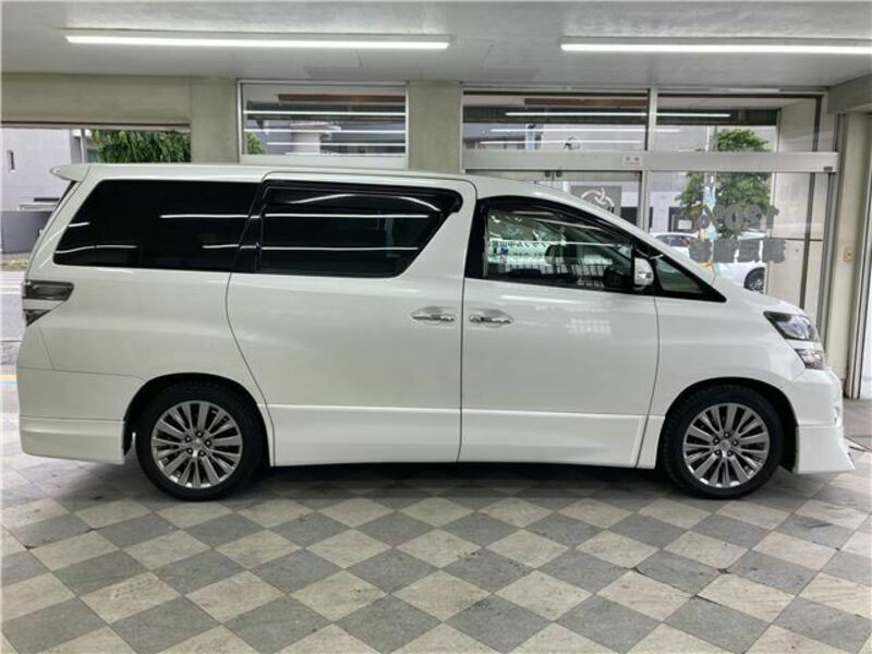 VELLFIRE