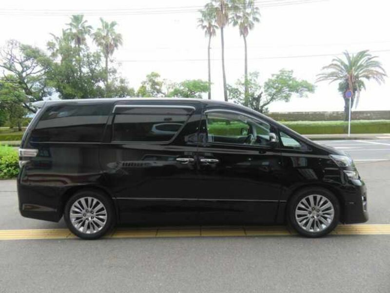 VELLFIRE