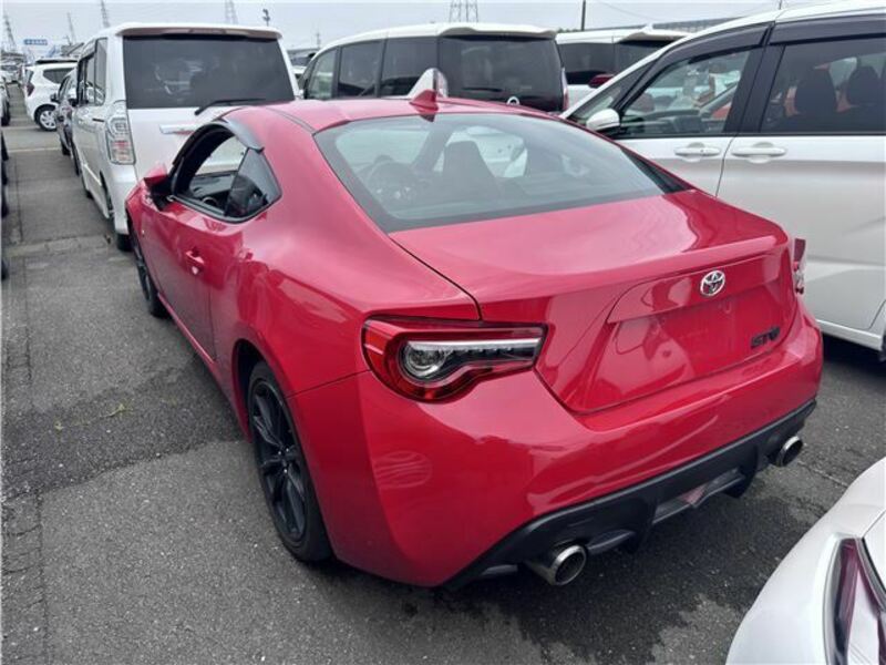 86