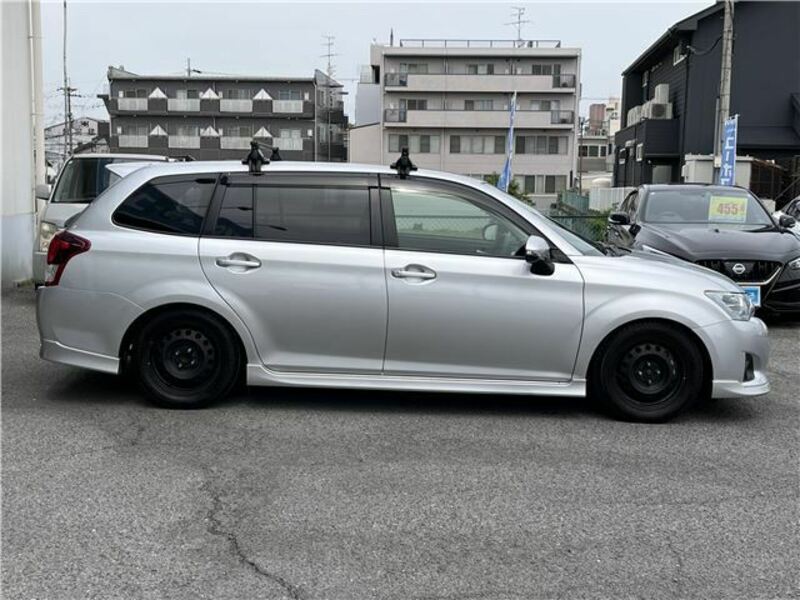 COROLLA FIELDER