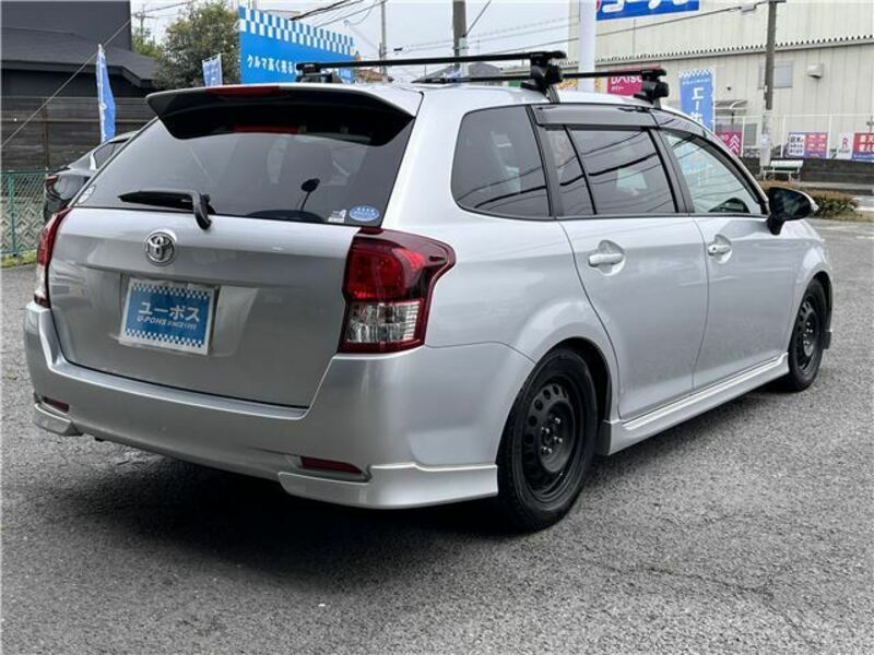 COROLLA FIELDER