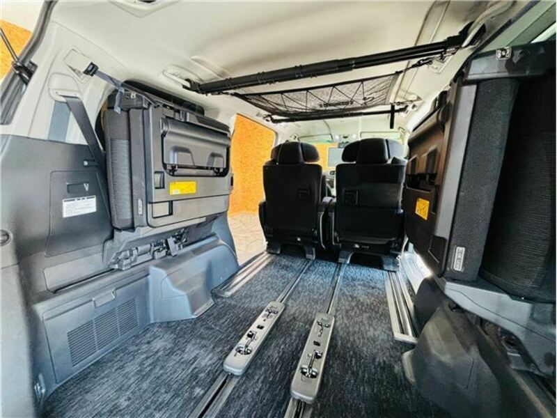 VELLFIRE-37