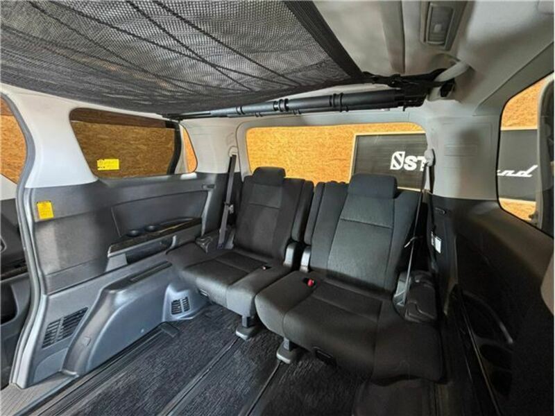 VELLFIRE-48