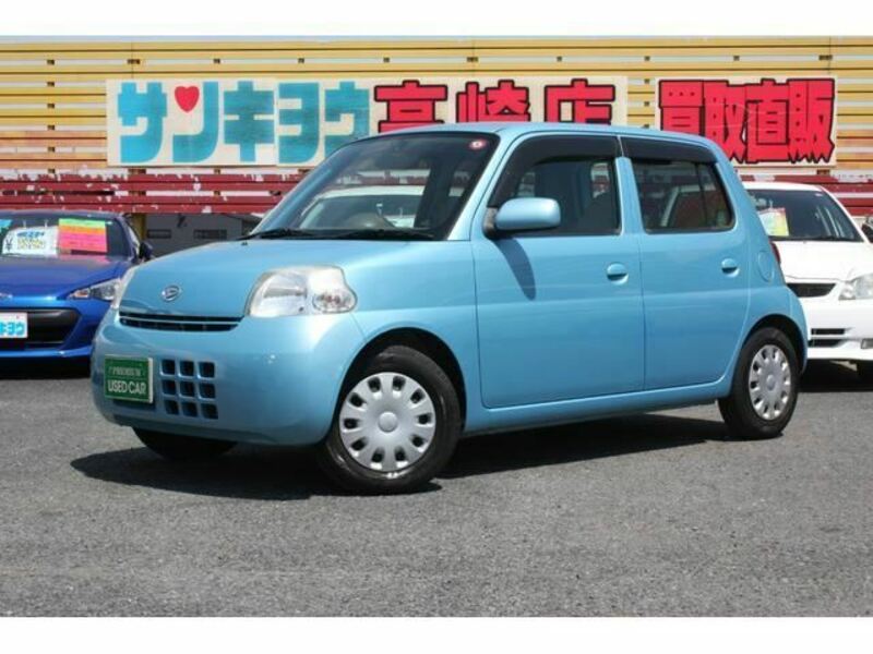DAIHATSU　ESSE