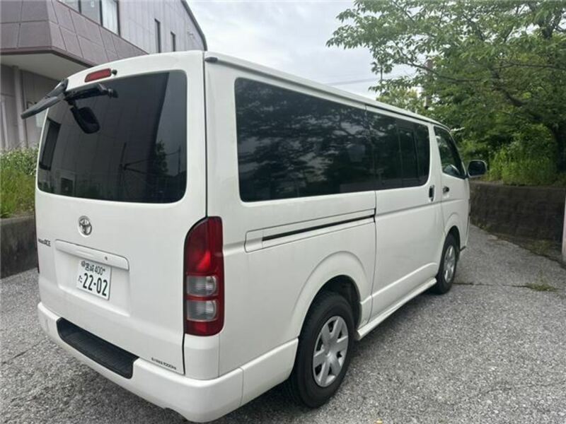 HIACE
