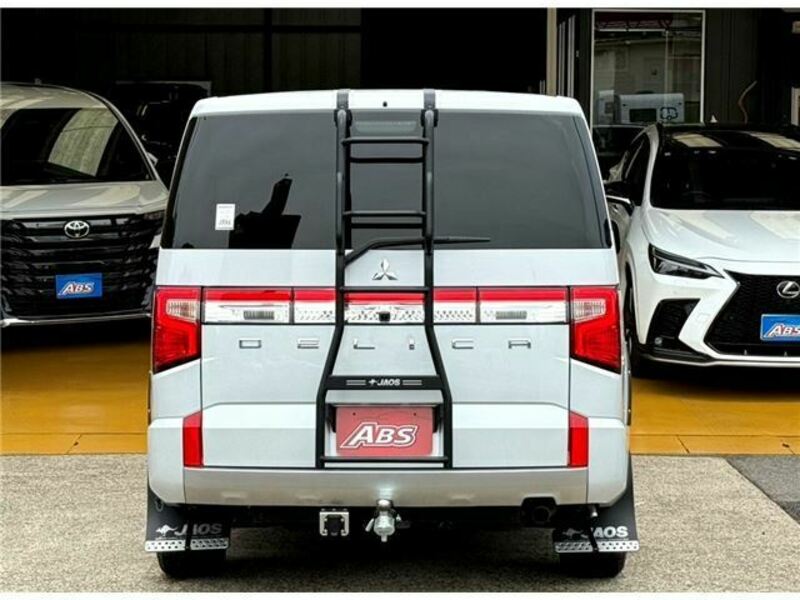 DELICA D5