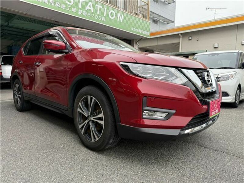 X-TRAIL