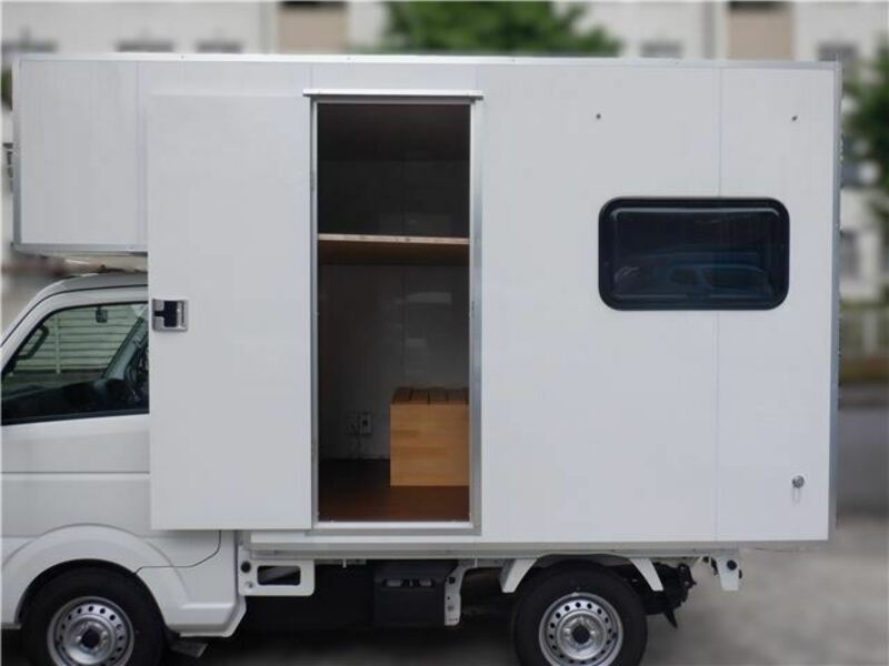 CARRY TRUCK