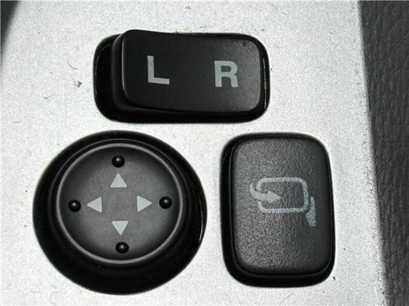 WAGON R-16