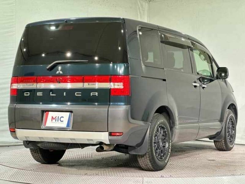 DELICA D5