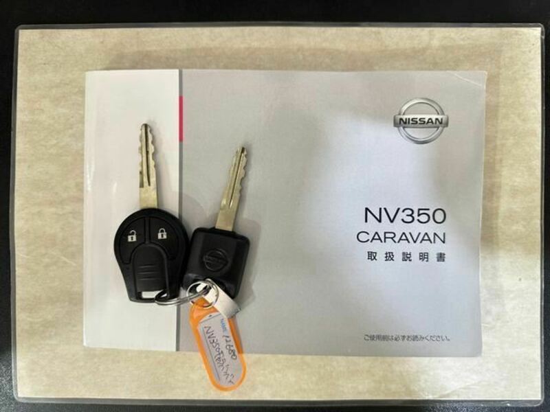 NV350 CARAVAN-27