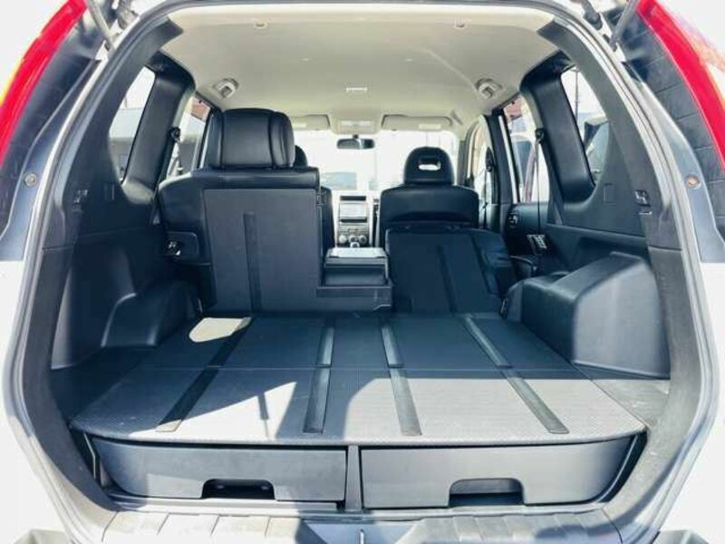 X-TRAIL-10