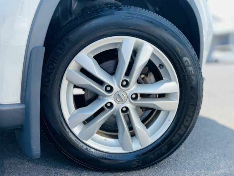 X-TRAIL-19