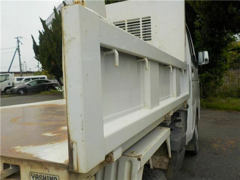 CARRY TRUCK