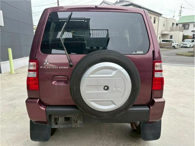 PAJERO MINI