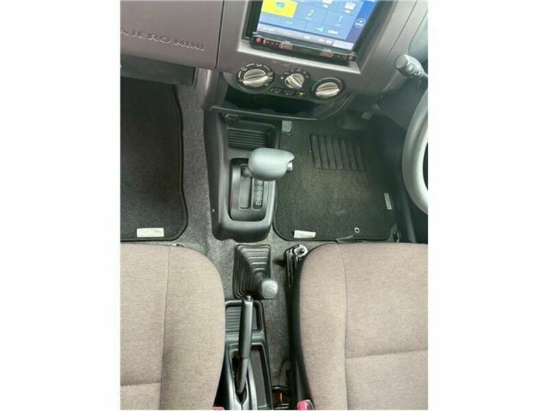 PAJERO MINI