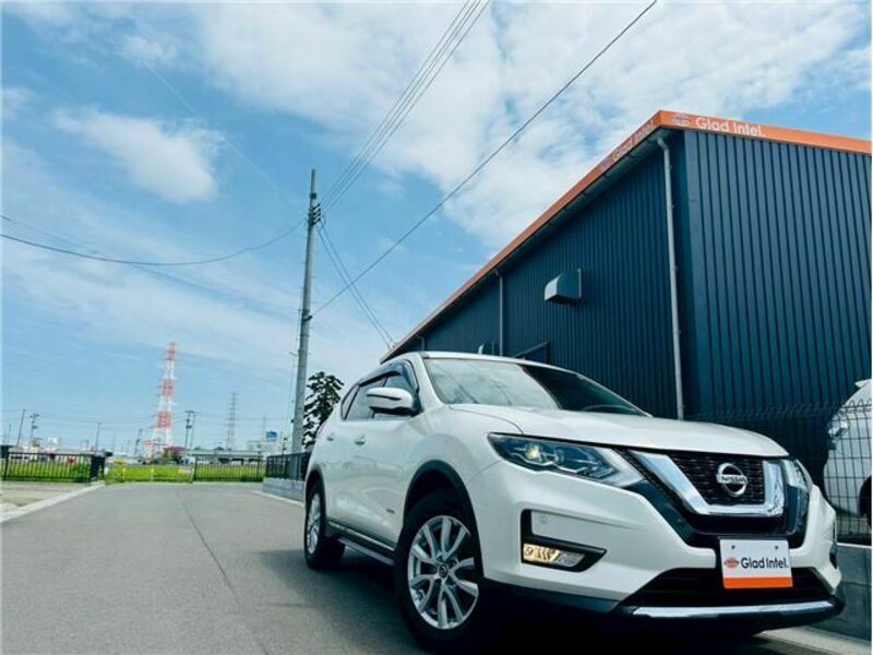 X-TRAIL