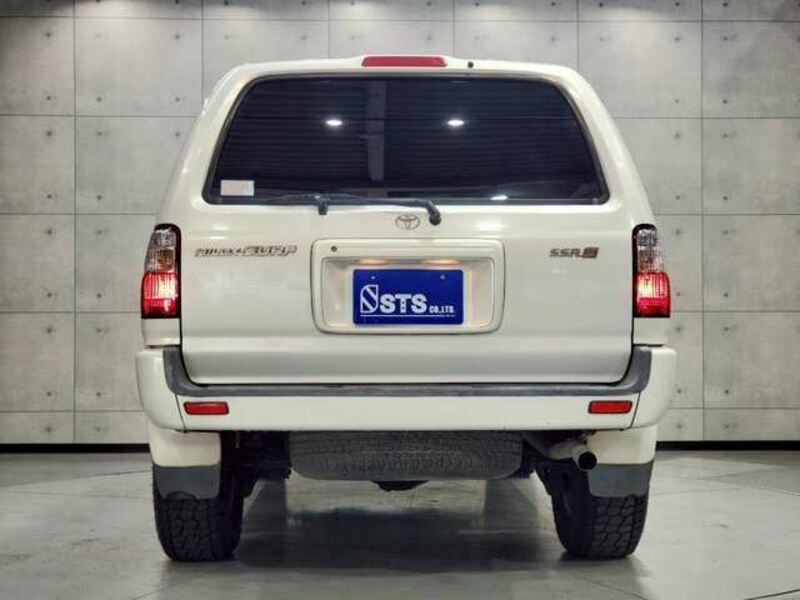 HILUX SURF