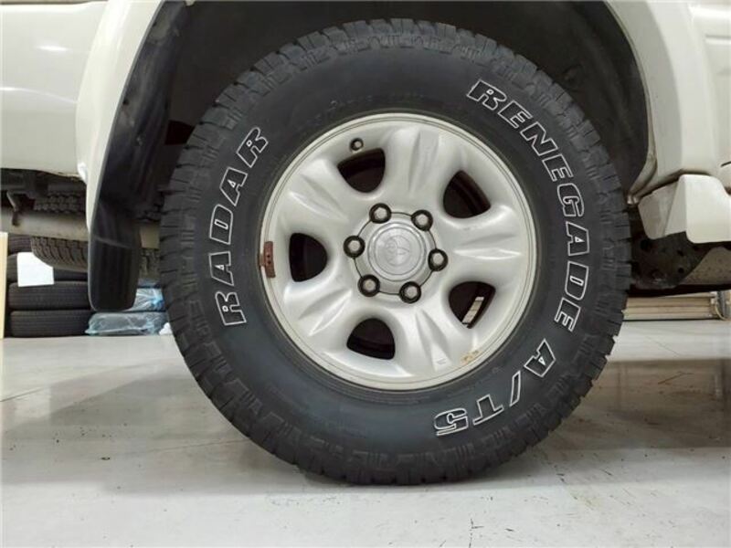 HILUX SURF