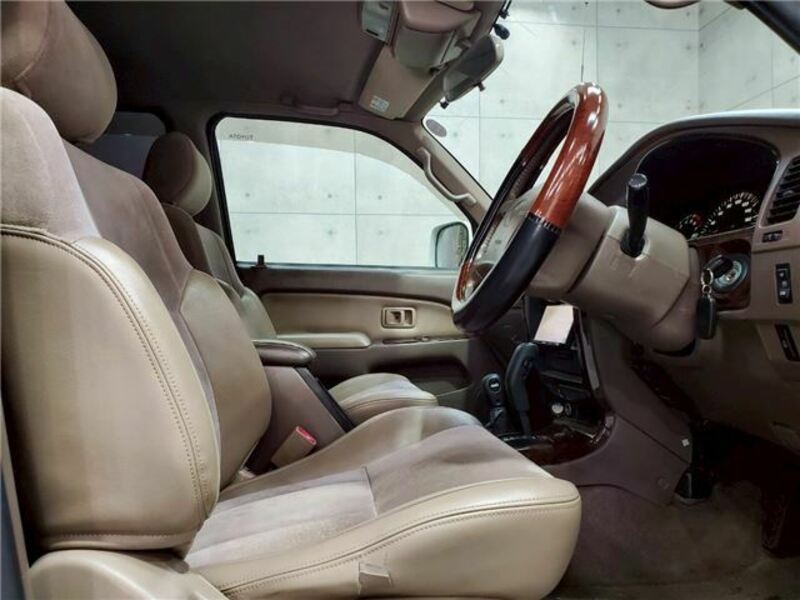 HILUX SURF