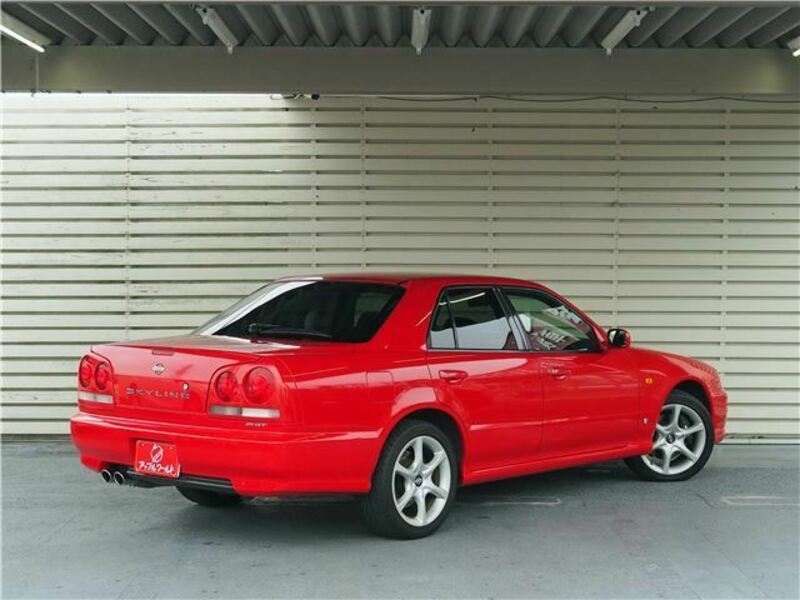 SKYLINE