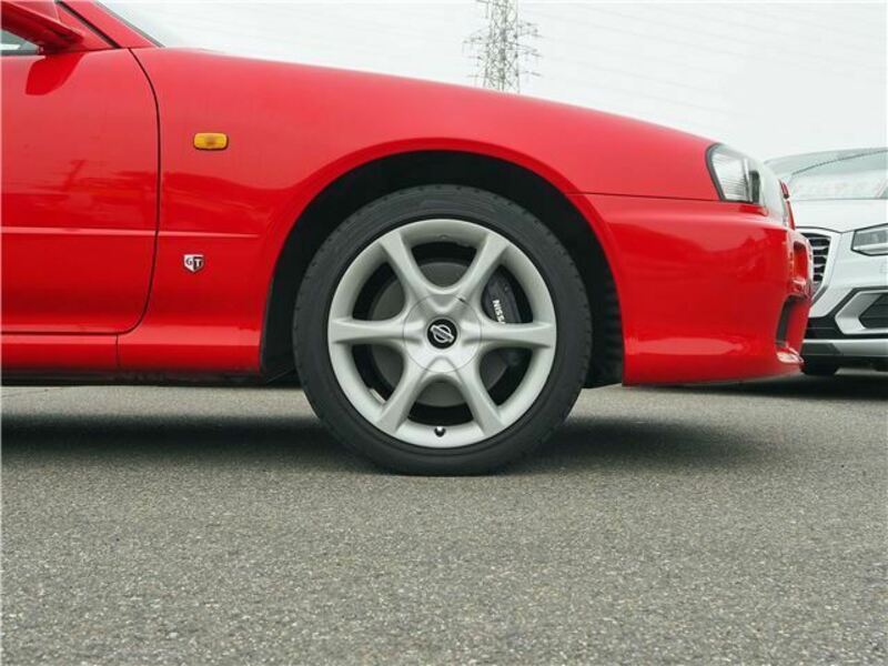 SKYLINE