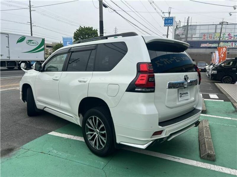LAND CRUISER PRADO