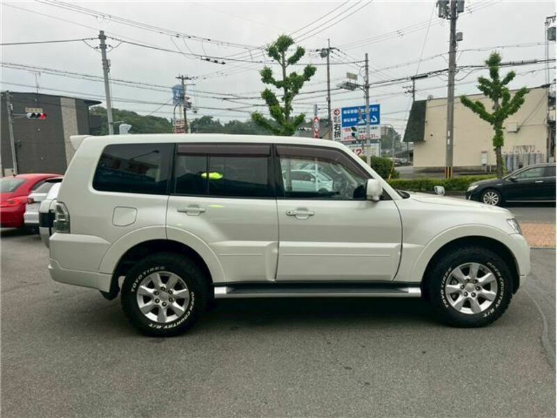 PAJERO