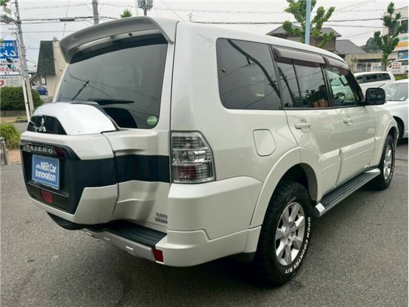 PAJERO