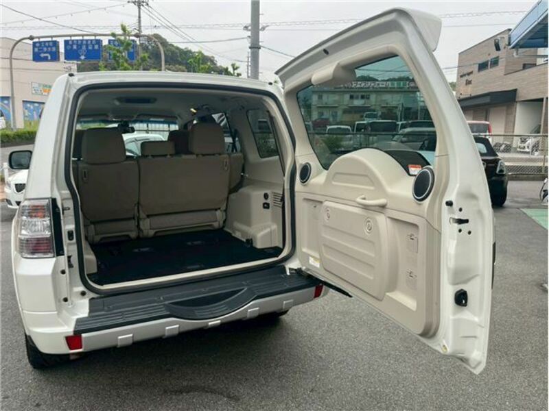 PAJERO