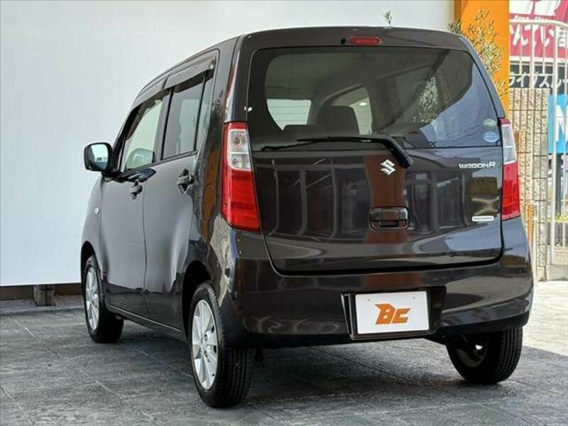 WAGON R-14