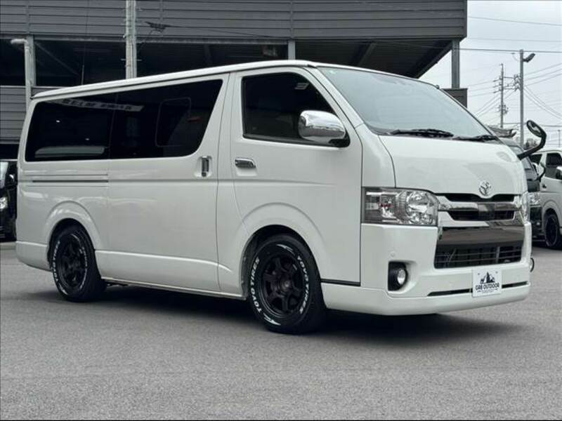 HIACE VAN