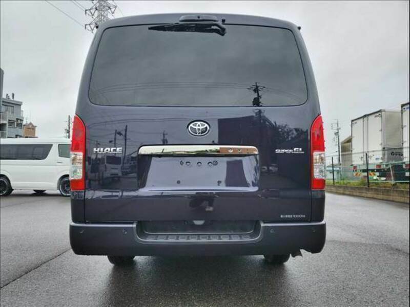 HIACE VAN-2