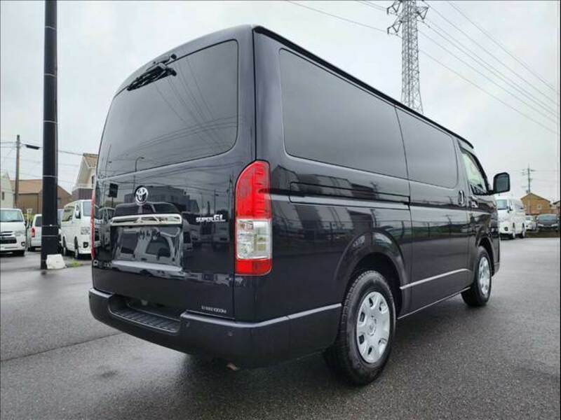 HIACE VAN-14
