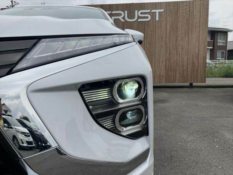 ECLIPSE CROSS