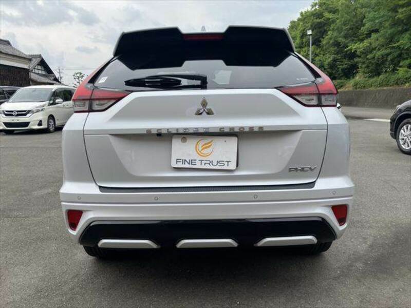 ECLIPSE CROSS