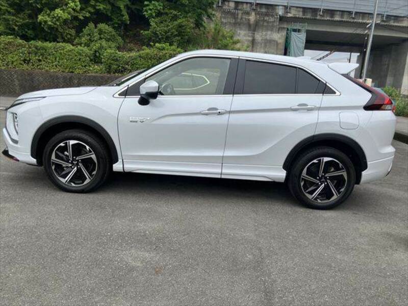 ECLIPSE CROSS