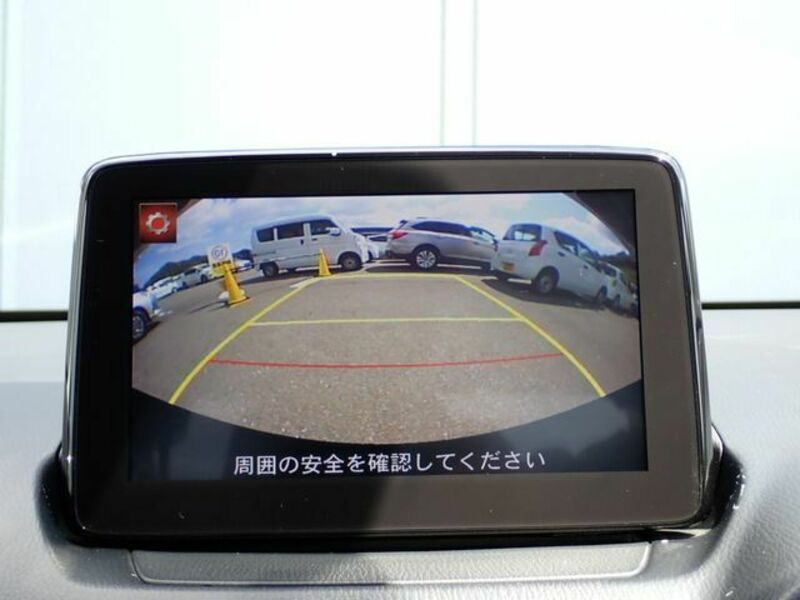 MAZDA2